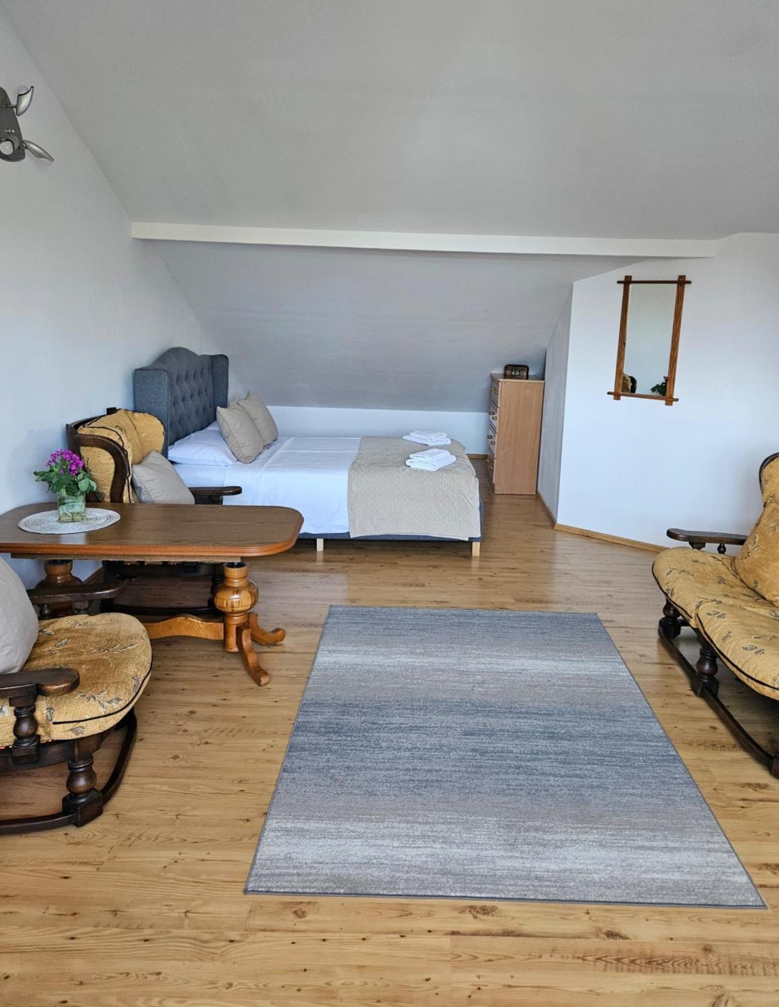 Na Poddaszu Apartment